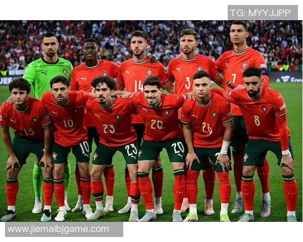 将足球球星的形象融入自身风格 打造专属个性化运动魅力